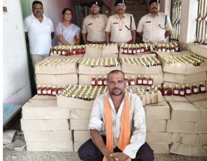  अवैध मदिरा के खिलाफ बड़ी कार्रवाई, 5 लाख रुपये से अधिक की देशी शराब जब्त