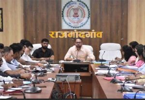 ई-ऑफिस के क्रियान्वयन के लिए सभी विभाग तत्परता एवं सक्रियता से करें कार्य : कलेक्टर ई-ऑफिस के क्रियान्वयन के लिए सभी विभाग तत्परता एवं सक्रियता से करें कार्य : कलेक्टर