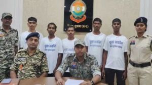 छत्तीसगढ़ के पांच जिलों में 66 नक्सलियों ने किया आत्मसमर्पण छत्तीसगढ़ के पांच जिलों में 66 नक्सलियों ने किया आत्मसमर्पण