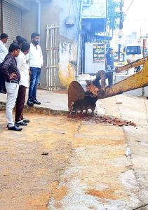 जोन -3 अंतर्गत नालियों के उपर से अतिक्रमण हटाया गया जोन -3 अंतर्गत नालियों के उपर से अतिक्रमण हटाया गया