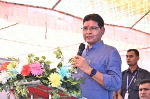  राजस्व मंत्री ने ग्राम धमनी में हाई स्कूल भवन का किया लोकार्पण 