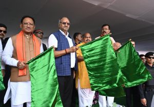 प्रधानमंत्री की विशेष पहल से बस्तर समेत प्रदेश भर में रेल सेवाओं का बढ़ा दायरा : मुख्यमंत्री श्री साय प्रधानमंत्री की विशेष पहल से बस्तर समेत प्रदेश भर में रेल सेवाओं का बढ़ा दायरा : मुख्यमंत्री श्री साय