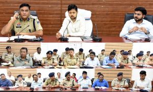 पर्वों का आयोजन परम्परागत सुव्यविस्थत ढंग से हो, सुनिश्चित किया जाए - कलेक्टर पर्वों का आयोजन परम्परागत सुव्यविस्थत ढंग से हो, सुनिश्चित किया जाए - कलेक्टर