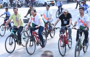 हर घर तिरंगा अभियान के तहत तिरंगा साइकिल रैली का भव्य आयोजन हर घर तिरंगा अभियान के तहत तिरंगा साइकिल रैली का भव्य आयोजन
