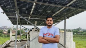 पीएम सूर्यघर मुफ्त बिजली योजना: प्रदीप पटेल के छत पर हर महीने बन रही 350 से 400 यूनिट बिजली पीएम सूर्यघर मुफ्त बिजली योजना: प्रदीप पटेल के छत पर हर महीने बन रही 350 से 400 यूनिट बिजली