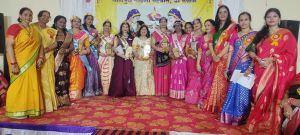 तालपुरी में आयोजित फैशन शो में हिमानी, आशा और श्यामली बनीं तीज क्वीन