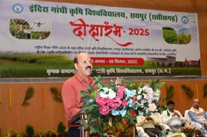 शिक्षा विद्यार्थियों को विचारवान तथा समाजोपयोगी बनाती हैः प्रो. राजीव प्रकाश