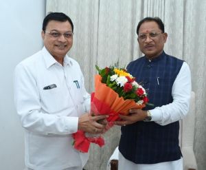 मुख्यमंत्री श्री साय से वाणिज्य एवं उद्योग मंत्री लखनलाल देवांगन ने की सौजन्य भेंट मुख्यमंत्री श्री साय से वाणिज्य एवं उद्योग मंत्री लखनलाल देवांगन ने की सौजन्य भेंट