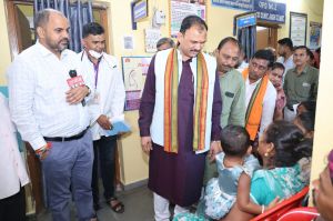 स्वास्थ्य मंत्री ने उपस्वास्थ्य केंद्र पुरूर का किया निरीक्षण स्वास्थ्य मंत्री ने उपस्वास्थ्य केंद्र पुरूर का किया निरीक्षण