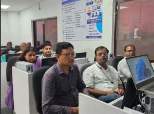  रायपुर में &lsquo;प्रोजेक्ट दक्ष&rsquo; से अधिकारी बन रहे डिजिटली निपुण