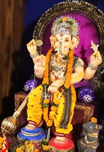 महाराष्ट्र मंडल में वैदिक मंत्रोच्चार के साथ श्रीगणेश प्रतिमा स्थापित