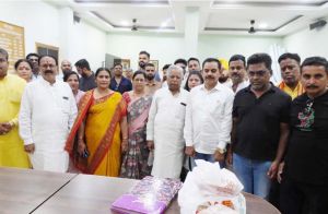 विदेश दौरे से 30 अगस्त को लौटेंगे मुख्यमंत्री साय, होगा भव्य स्वागत विदेश दौरे से 30 अगस्त को लौटेंगे मुख्यमंत्री साय, होगा भव्य स्वागत