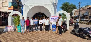 निगम जोन 5 स्वास्थ्य विभाग की पहल पर अश्वनी नगर श्रीगणेश पंडाल में श्रीगणेश समिति पदाधिकारियो, आमजनों ने सामूहिक स्वच्छता शपथ ली