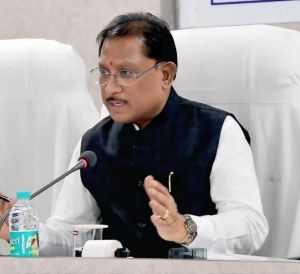 मुख्यमंत्री विष्णु देव साय ने बाढ़ राहत कार्यों की समीक्षा की मुख्यमंत्री विष्णु देव साय ने बाढ़ राहत कार्यों की समीक्षा की