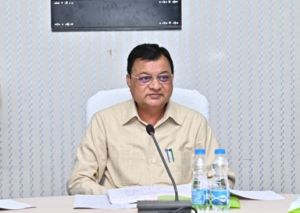 कारखानों में श्रमिकों के नियमित स्वास्थ्य जाँच में नहीं चलेगी मनमानी, श्रम मंत्री श्री देवांगन ने दिए कड़े निर्देश कारखानों में श्रमिकों के नियमित स्वास्थ्य जाँच में नहीं चलेगी मनमानी, श्रम मंत्री श्री देवांगन ने दिए कड़े निर्देश