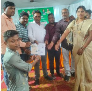 प्रोजेक्ट सहारा- दिव्यांगों और वरिष्ठ नागरिकों के लिए आरंग में विशेष शिविर, 172 लोगों को मिला लाभ प्रोजेक्ट सहारा- दिव्यांगों और वरिष्ठ नागरिकों के लिए आरंग में विशेष शिविर, 172 लोगों को मिला लाभ