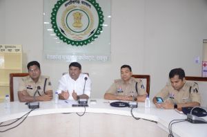 गणेश विसर्जन एवं झांकी को लेकर कलेक्टर डॉ. गौरव सिंह के मार्गदर्शन में बैठक आयोजित गणेश विसर्जन एवं झांकी को लेकर कलेक्टर डॉ. गौरव सिंह के मार्गदर्शन में बैठक आयोजित