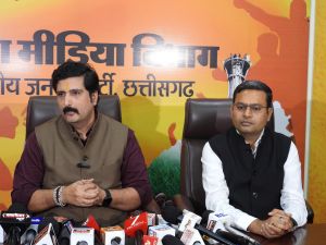 मोदी सरकार में घर बनाना और घर चलाना दोनों हुआ सस्ता:अमित चिमनानी