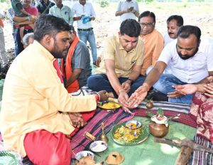 महिलाओं के सशक्तिकरण के लिए महतारी सदन निभाएगा महत्वपूर्ण भूमिका- मंत्री टंक राम वर्मा महिलाओं के सशक्तिकरण के लिए महतारी सदन निभाएगा महत्वपूर्ण भूमिका- मंत्री टंक राम वर्मा
