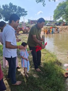अमर गिदवानी ने अपने घर के श्रीगणेश की मूर्ति का अमलेश्वर में किया श्रद्धापूर्ण विसर्जन अमर गिदवानी ने अपने घर के श्रीगणेश की मूर्ति का अमलेश्वर में किया श्रद्धापूर्ण विसर्जन