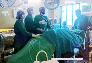  कोण्डागांव जिला अस्पताल ने रचा इतिहास, पहली बार लेप्रोस्कोपिक पद्धति से सफल किडनी ऑपरेशन