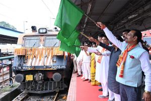 श्री रामलला दर्शन योजना : संभाग से 850 और जिले के 225 श्रद्धालु अयोध्या धाम के लिए हुए रवाना श्री रामलला दर्शन योजना : संभाग से 850 और जिले के 225 श्रद्धालु अयोध्या धाम के लिए हुए रवाना