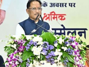 श्रमवीर समाज की रीढ़ हैं, उनके योगदान से ही विकसित छत्तीसगढ़ का सपना होगा साकार : मुख्यमंत्री श्रमवीर समाज की रीढ़ हैं, उनके योगदान से ही विकसित छत्तीसगढ़ का सपना होगा साकार : मुख्यमंत्री