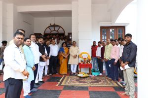 भाजपा ने की शिल्पकार भगवान विश्वकर्मा की पूजा भाजपा ने की शिल्पकार भगवान विश्वकर्मा की पूजा