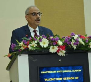 संवेदनशीलता और दृढ़ता का संतुलन ही एक सच्चे न्यायाधीश की पहचान है: मुख्य न्यायाधीश 