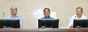   मुख्यमंत्री की विभागीय सचिवों और विभागाध्यक्षों के साथ मैराथन बैठक