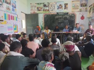 जिले के विशेष ग्राम सभाओं में एग्रीस्टैक डिजिटल फसल सर्वेक्षण के गिरदावरी सूची का किया जा रहा है पठन जिले के विशेष ग्राम सभाओं में एग्रीस्टैक डिजिटल फसल सर्वेक्षण के गिरदावरी सूची का किया जा रहा है पठन