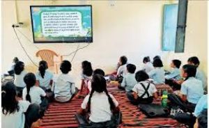  बिलासपुर जिला प्रशासन की अभिनव पहल &ndash; अब स्मार्ट टीवी से पढ़ेंगे जिले के बच्चे