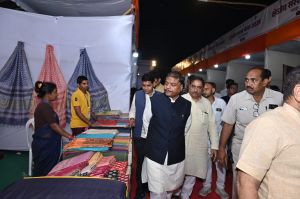  महिलाओं के आजीविका संवर्धन का उत्सव : क्षेत्रीय सरस मेला 2025 का भव्य शुभारंभ