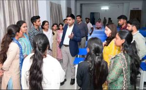  विधानसभा अध्यक्ष डॉ. रमन सिंह 16 अक्टूबर को प्रयास आवासीय विद्यालय के विद्यार्थियों से करेंगे मुलाकात