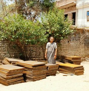  सेंट्रिंग प्लेट्स से मिला दी रश्मि के सपनों को सहारा&hellip;.