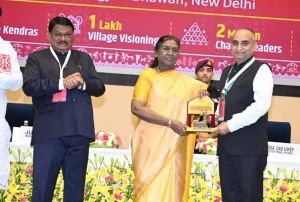   आदि कर्मयोगी अभियान राष्ट्रीय कॉनक्लेव : अंबिकापुर जिले के डॉ. ललित शुक्ला को मिला उत्कृष्ट राज्य मास्टर ट्रेनर पुरस्कार