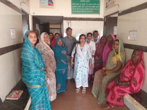  संपूर्ण नेत्र सुरक्षा कार्यक्रम का सीएमएचओ ने किया शुभारंभ