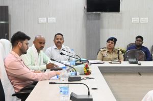  गौवंशीय पशुओं के अंतिम संस्कार हेतु करें स्थल चिह्नांकित- कलेक्टर 