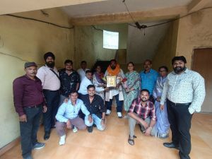  नगर निगम जोन 3 में सहायक ग्रेड -3 कर्मचारी कृष्ण कुमार बरमाल के सेवानिवृत्ति पर सम्मान