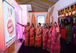 लोगों ने जनसम्पर्क विभाग की फोटो प्रदर्शनी को सराहा लोगों ने जनसम्पर्क विभाग की फोटो प्रदर्शनी को सराहा