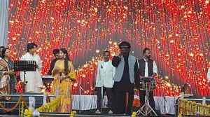 राज्योत्सव : कलेक्टर ने लिया स्टालों का निरीक्षण, सांस्कृतिक संध्या में झलकी छत्तीसगढ़ की समृद्ध परंपरा राज्योत्सव : कलेक्टर ने लिया स्टालों का निरीक्षण, सांस्कृतिक संध्या में झलकी छत्तीसगढ़ की समृद्ध परंपरा