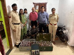 आबकारी विभाग की कार्रवाई : अवैध शराब के साथ दो आरोपियों को किया गिरफ्तार