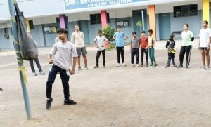 रिंग फाइट के लिए खिलाड़ी जमकर कर रहे अभ्यास रिंग फाइट के लिए खिलाड़ी जमकर कर रहे अभ्यास