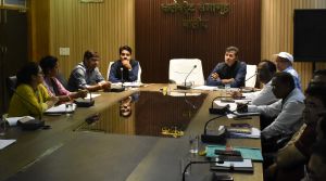 बालोद जिले में प्रधानमंत्री सूर्य घर मुफ्त बिजली योजना के कार्यों में प्रगति लाने हेतु बैठक आयोजित बालोद जिले में प्रधानमंत्री सूर्य घर मुफ्त बिजली योजना के कार्यों में प्रगति लाने हेतु बैठक आयोजित