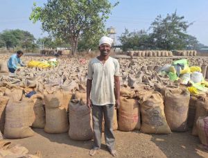 किसानों के वास्तविक उपज का सही दाम मिलने से खेती-किसानी की ओर बढ़ा रूझान किसानों के वास्तविक उपज का सही दाम मिलने से खेती-किसानी की ओर बढ़ा रूझान