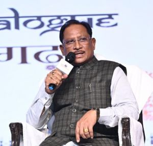 ‘पाञ्चजन्य कॉनक्लेव – दंतेश्वरी डायलॉग’ में मुख्यमंत्री ने साझा किए सुशासन के दो वर्षों के अनुभव ‘पाञ्चजन्य कॉनक्लेव – दंतेश्वरी डायलॉग’ में मुख्यमंत्री ने साझा किए सुशासन के दो वर्षों के अनुभव