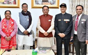 राष्ट्र की सुरक्षा में निरंतर तैनात हमारे सैन्य जवानों का योगदान अतुलनीय : मुख्यमंत्री राष्ट्र की सुरक्षा में निरंतर तैनात हमारे सैन्य जवानों का योगदान अतुलनीय : मुख्यमंत्री