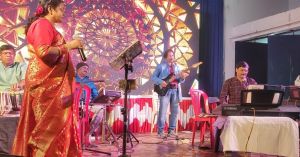 घंटसाला की जयंती पर डॉ शरतचंद्र ने दी अमर गीतों की सुरमयी प्रस्तुति घंटसाला की जयंती पर डॉ शरतचंद्र ने दी अमर गीतों की सुरमयी प्रस्तुति