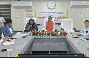 विभागीय समन्वय से बनेगी संयुक्त कार्ययोजना -राज्य अनुसूचित जनजाति आयोग अध्यक्ष रूप सिंह मंडावी विभागीय समन्वय से बनेगी संयुक्त कार्ययोजना -राज्य अनुसूचित जनजाति आयोग अध्यक्ष रूप सिंह मंडावी