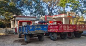 अवैध रेत उत्खनन एवं परिवहन में संलिप्त कुल 14 वाहन जब्त अवैध रेत उत्खनन एवं परिवहन में संलिप्त कुल 14 वाहन जब्त